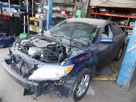2011 TOYOTA CAMRY LE BLUE 2.5 AT Z20230